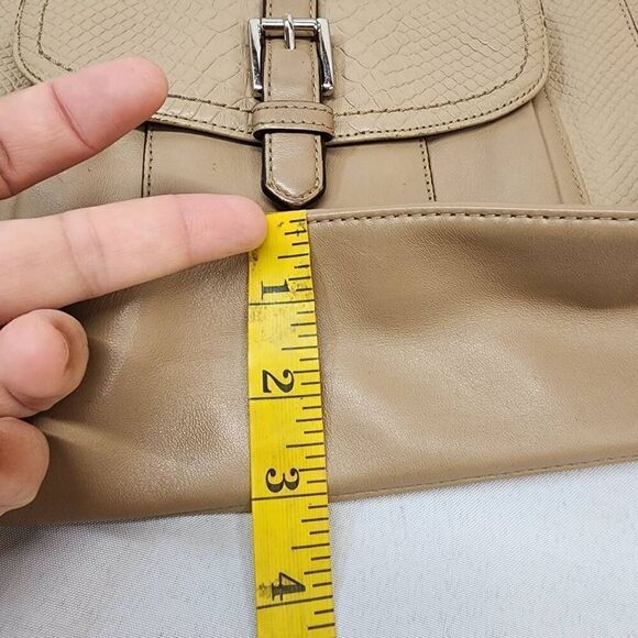 Coach Charlie Python Embossed Leather Tote Shoulder Bag Beige Zip Closure F31283 - Picture 13 of 13